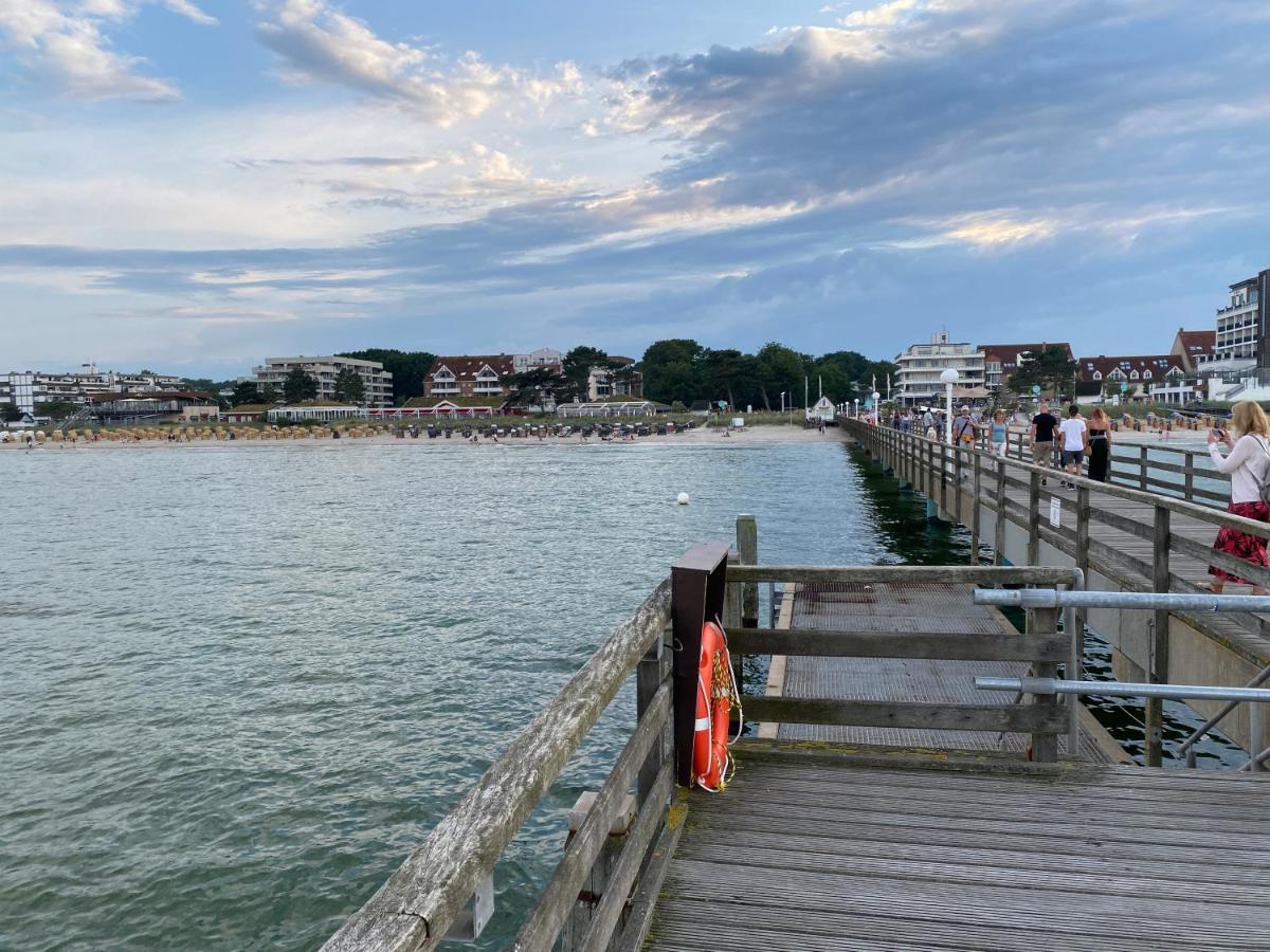 Casa Raphael Direkt Am Scharbeutzer Strand Exteriör bild